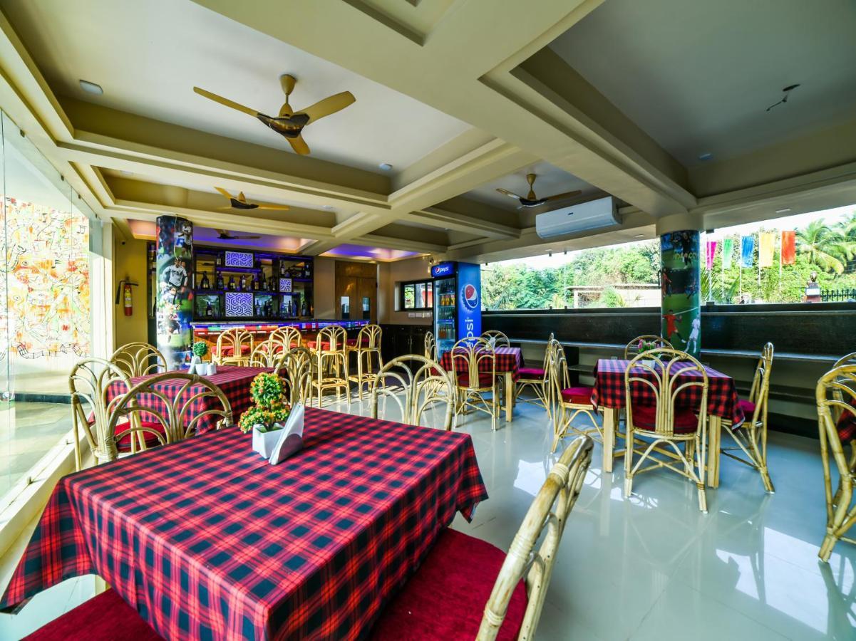 The Center Court Resort & Spa Varca Luaran gambar