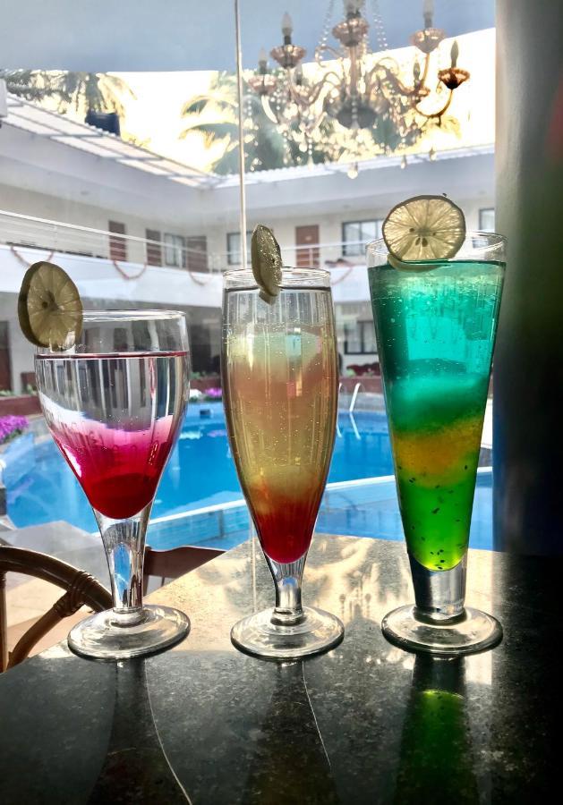 The Center Court Resort & Spa Varca Luaran gambar