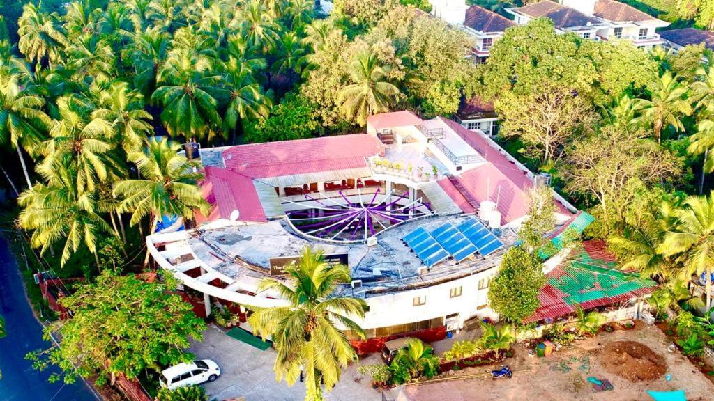 The Center Court Resort & Spa Varca Luaran gambar