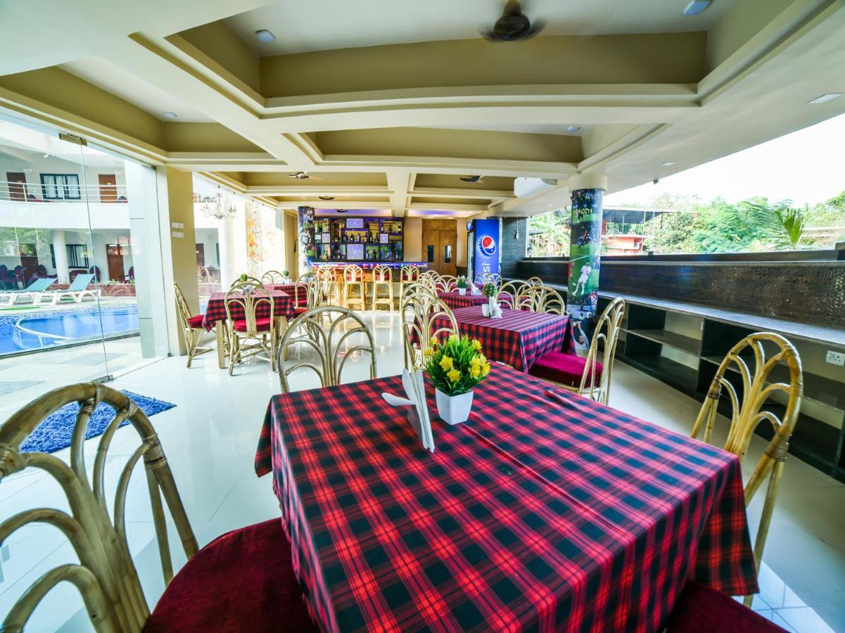 The Center Court Resort & Spa Varca Luaran gambar